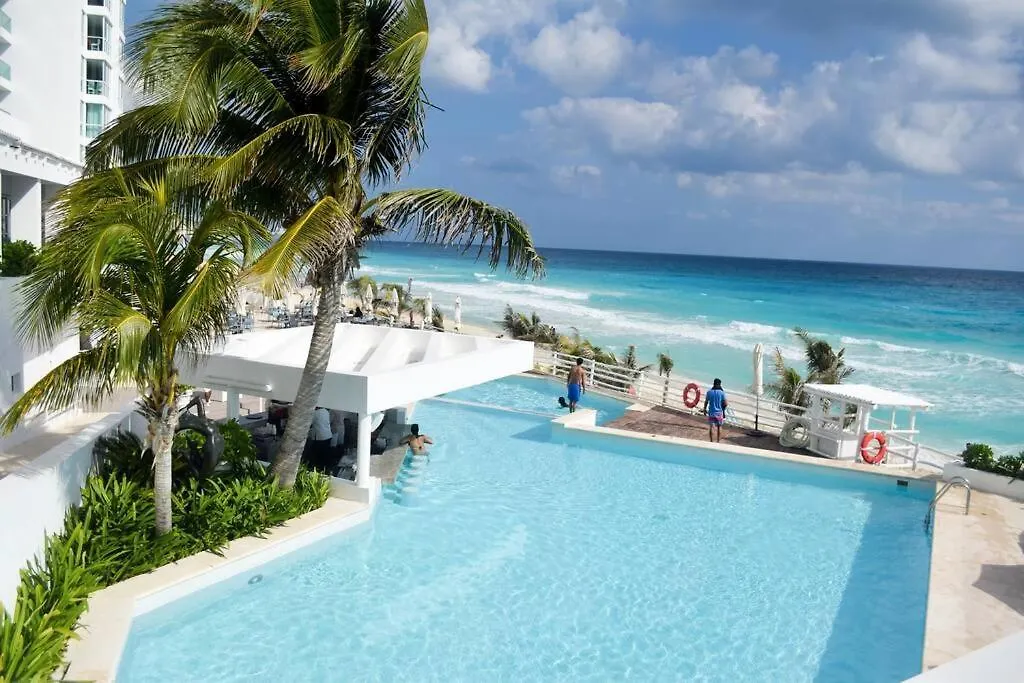 Hermoso Estudio Frente Al Mar, Balcon, Gym 3504 Cancun